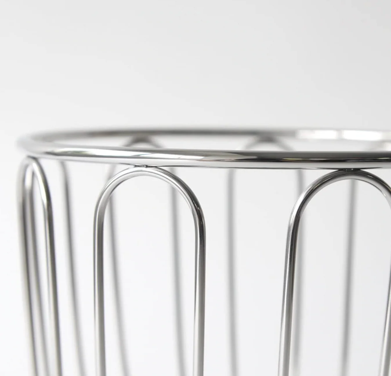 Alessi Wire Citrus Basket – 7.48" Stainless - Image 2