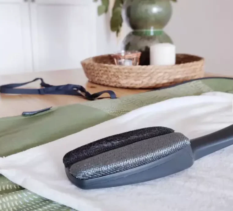 Brabantia Clothes Brush - Image 2