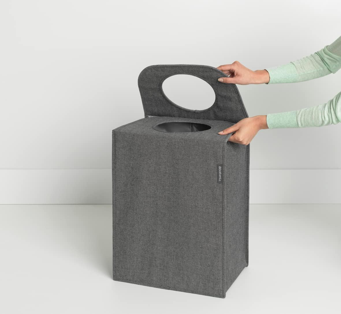 Brabantia Rectangular Laundry Bag With Quick-Drop Opening – Grey – 14.5 Gal - Image 2