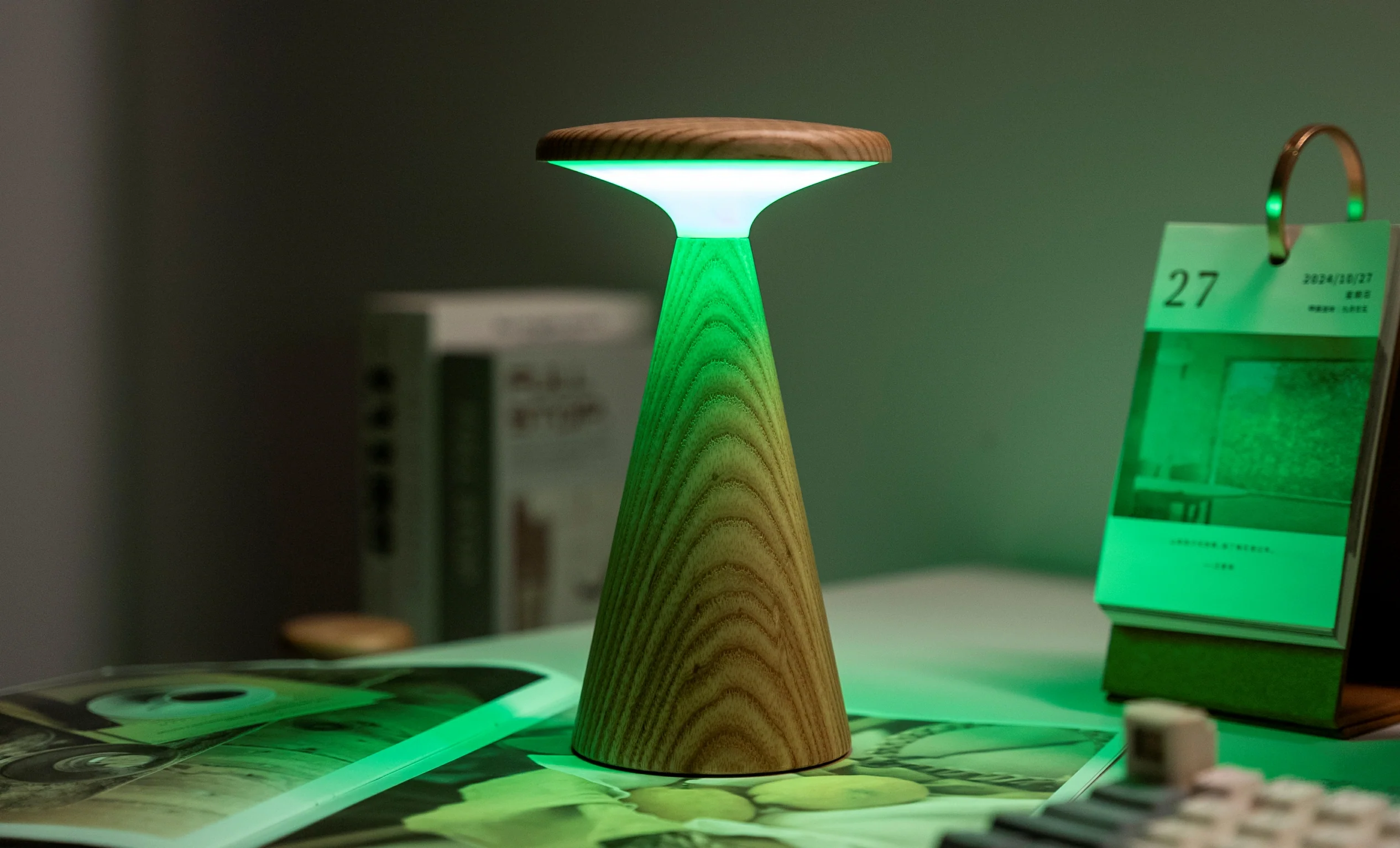 Gingko Large Sylva Table Lamp – Walnut - Image 6