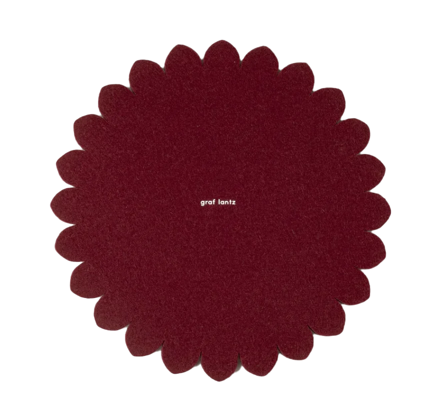 Graf Lantz Crest 10" Trivet – Burgundy