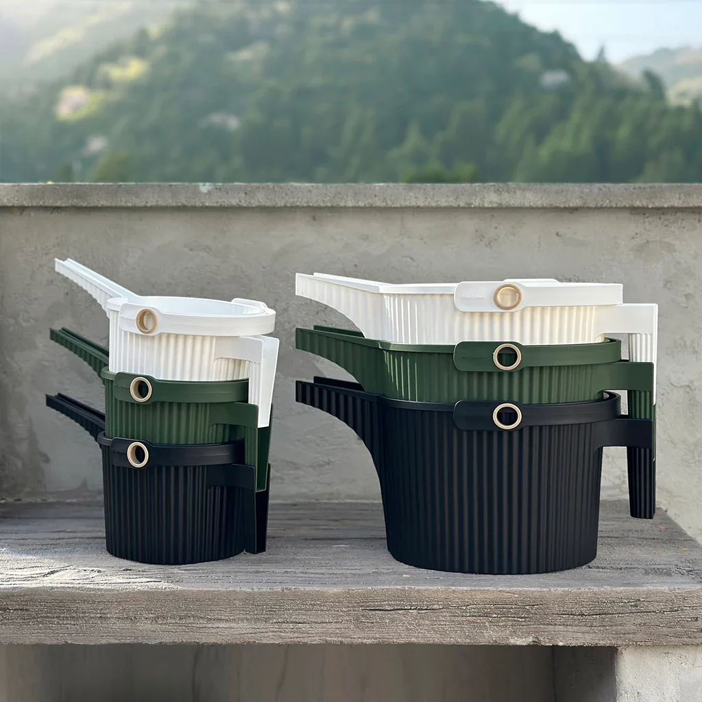 Hachiman Garden Beetle Watering Cans - Small 1.5L – White - Image 4