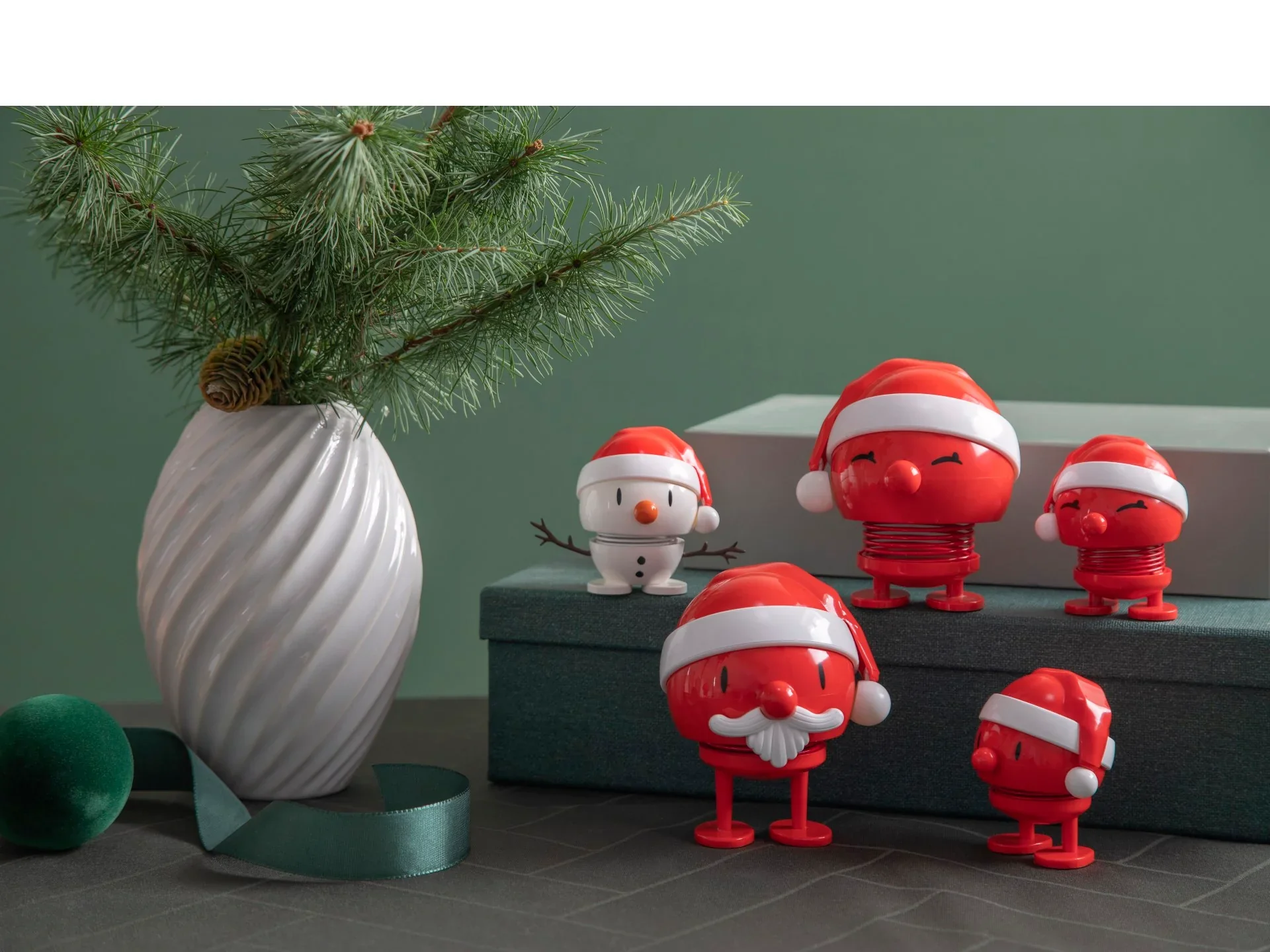 Hoptimist Bobblehead Medium Figure – 4.1' x 3.6" – Holiday Santa Claus - Image 2