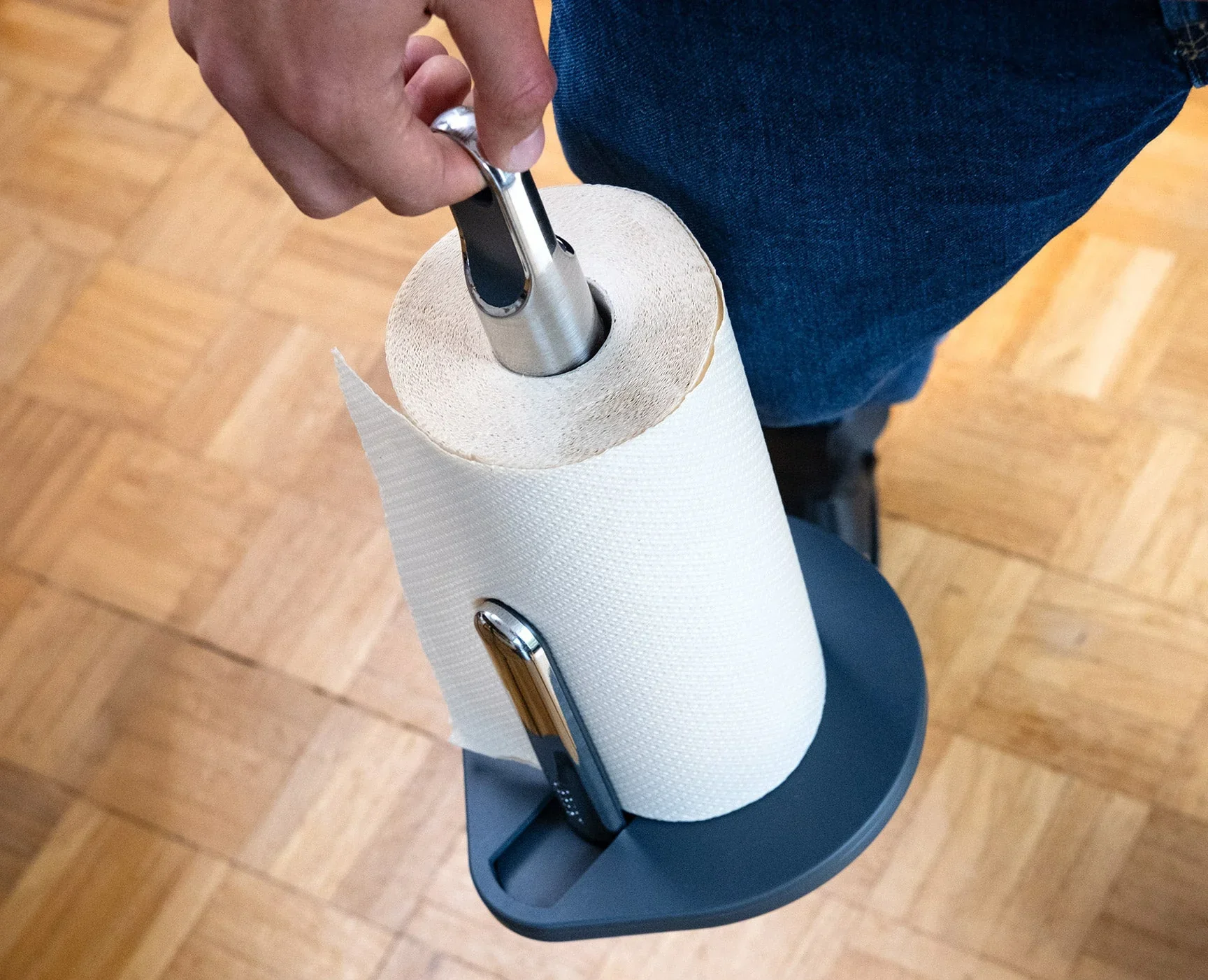 Joseph Joseph "Hold" Paper Towel Holder – Gray - Image 3