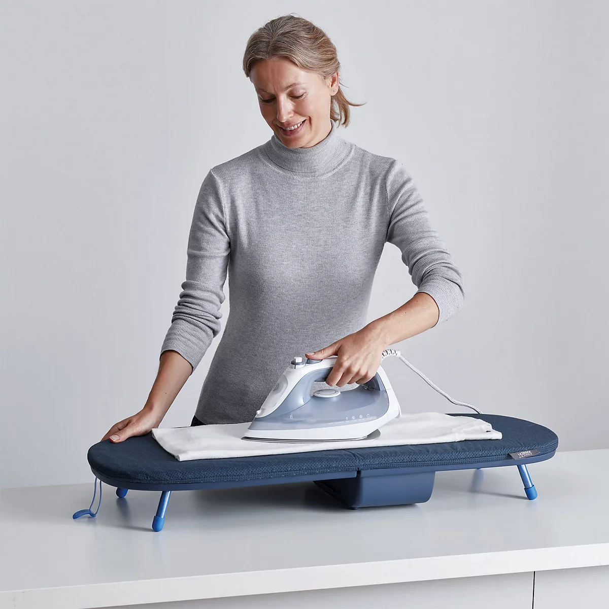 Joseph Joseph Pocket Folding Table-Top Ironing Board – 13" x 18" - Image 5
