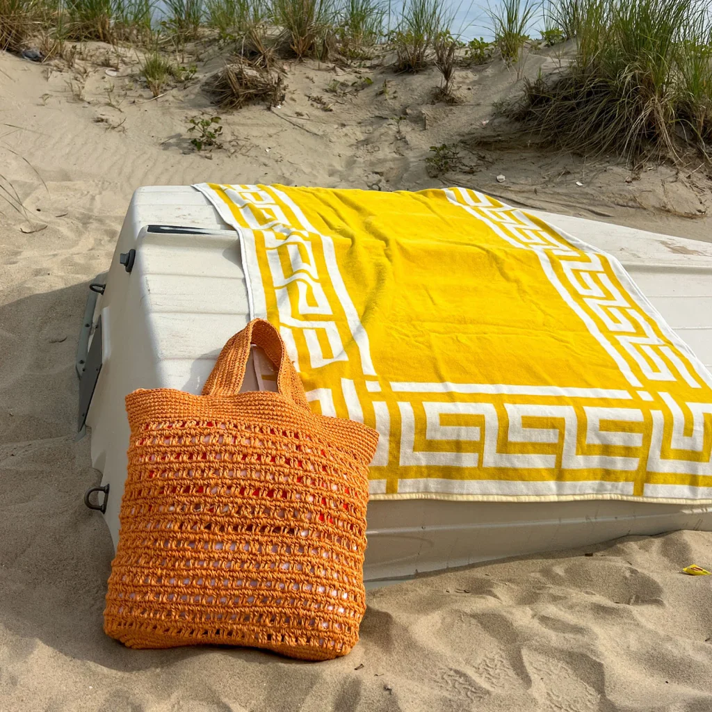 Kassatex Greek Key Reversible Beach Towels – Yellow – 40" x 70" - Image 2