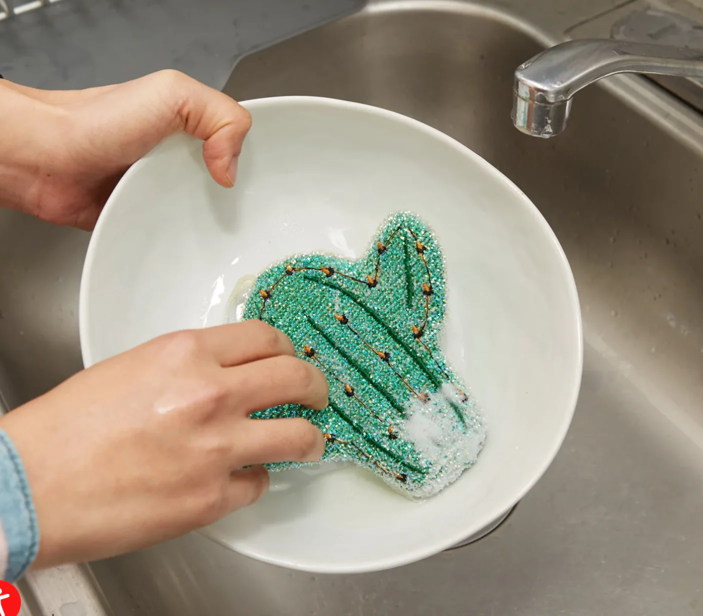 Kikkerland Cactus Sponges - Pack of 2 - Image 3