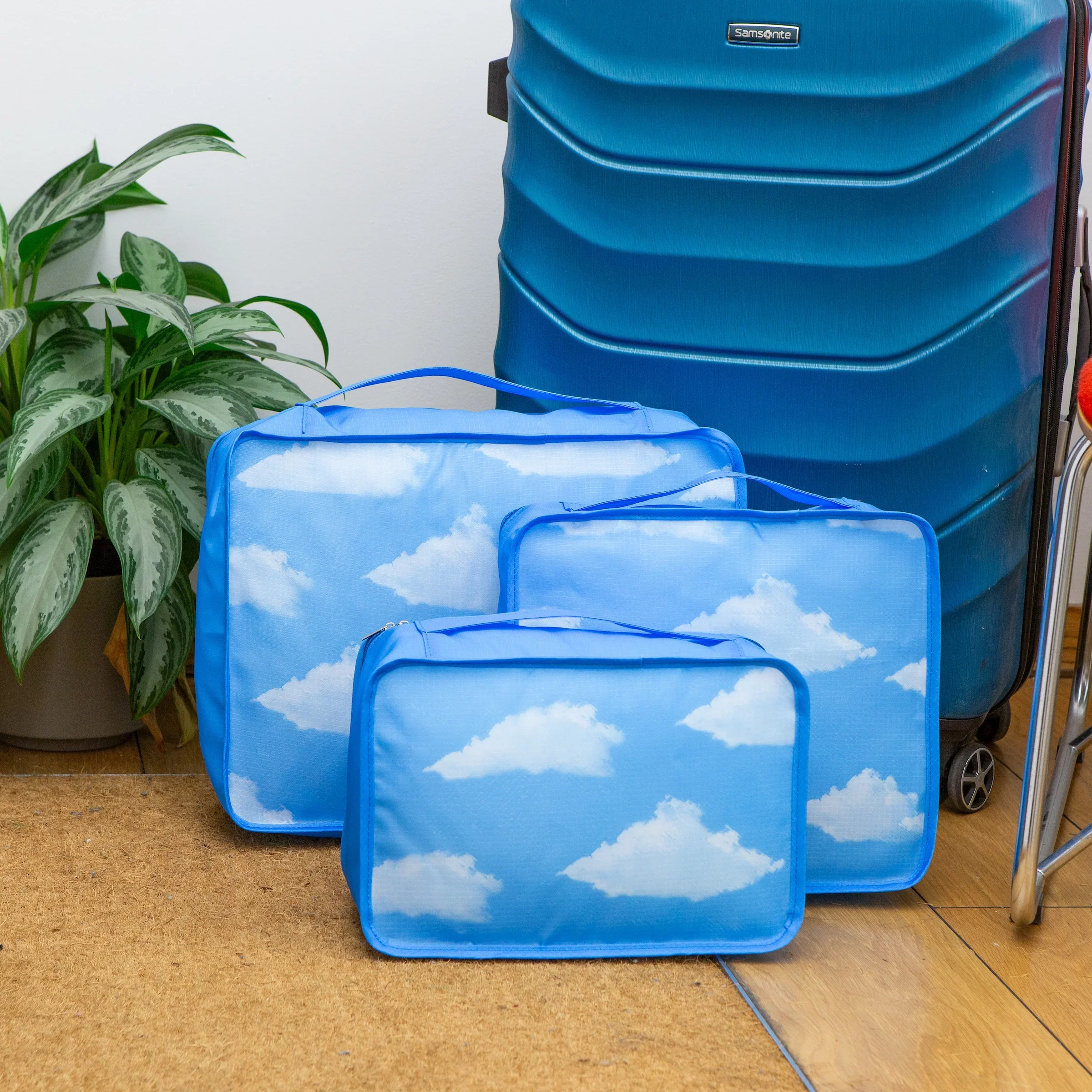 Kikkerland Cloud Packing Cubes – Black – Set of 3 - Image 3