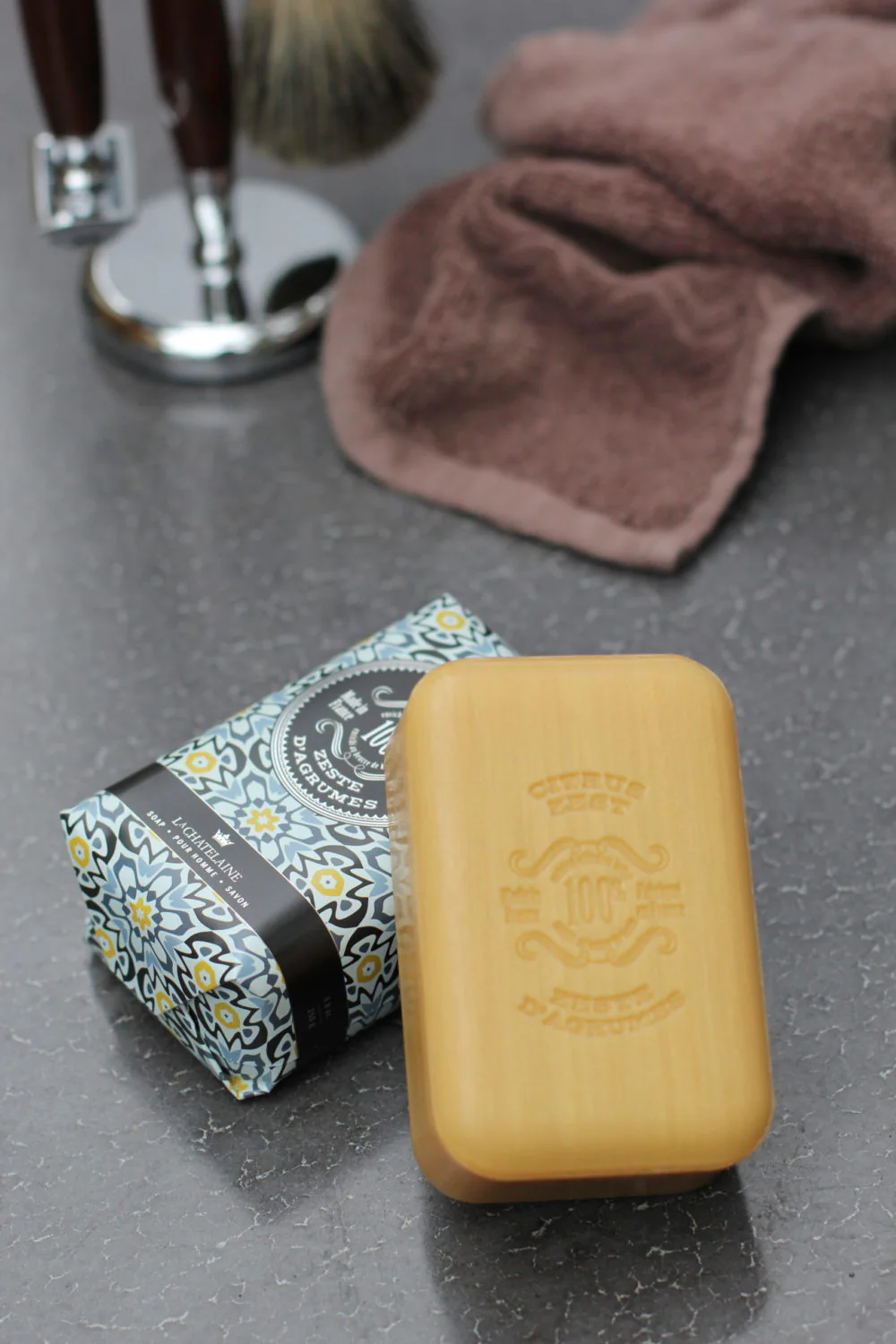 La Chatelaine Luxury Soap Bar – Citrus Zest – 8.8oz - Image 4