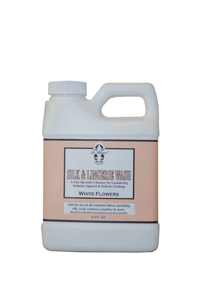 Le Blanc Silk & Lingerie Wash White Flowers – 16oz