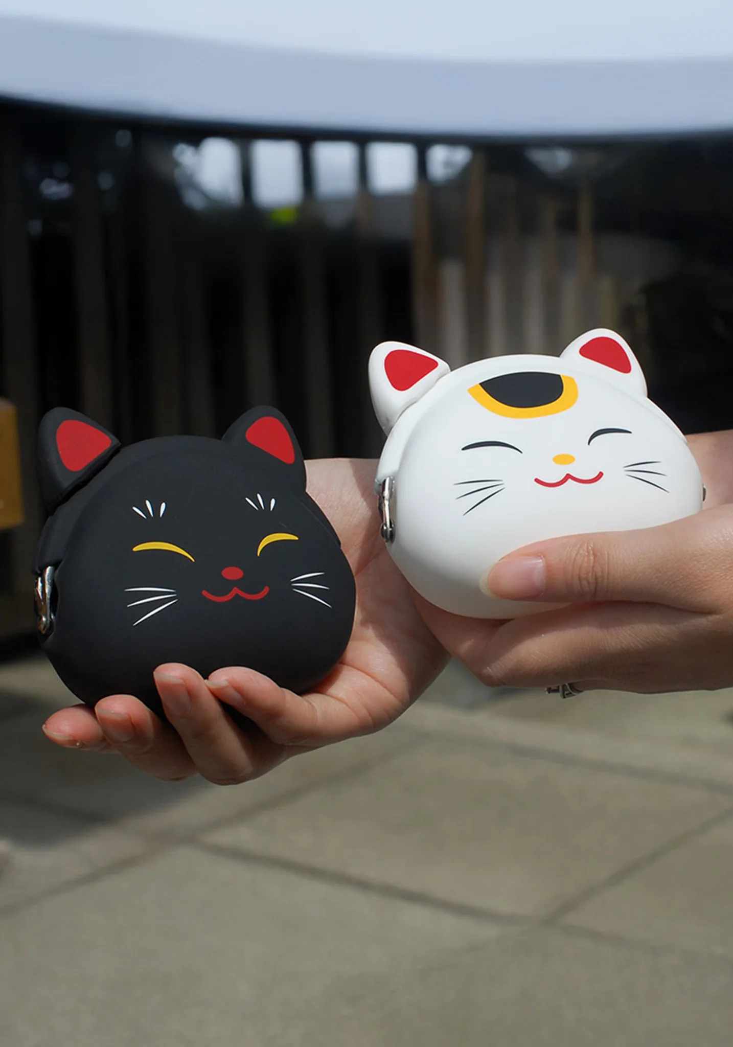 Mimi POCHIBI Japan Silicon Coin Purse – Lucky Cat – Black - Image 4