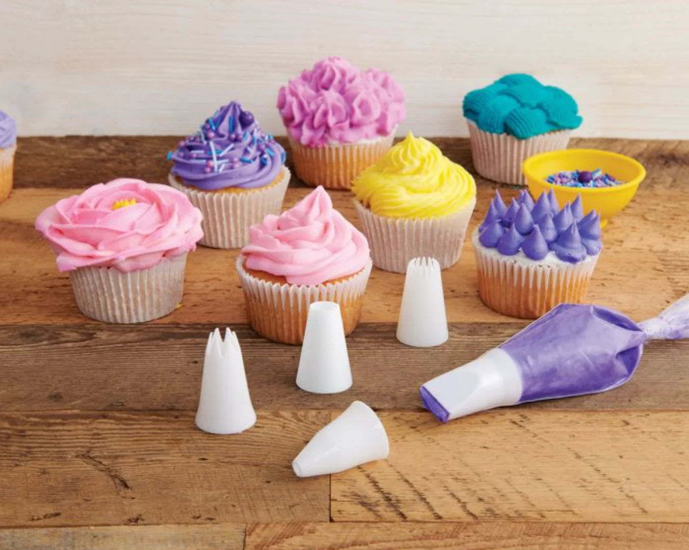 Mrs. Anderson's Baking 20-Piece Decorating Set - Image 4