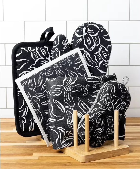 MU Kitchen Designer Pot Holder – Black Water Lily - Image 2