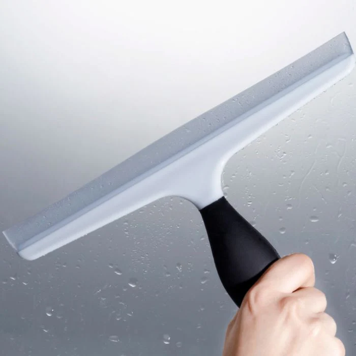 OXO Good Grips All-Purpose Squeegee - Image 4