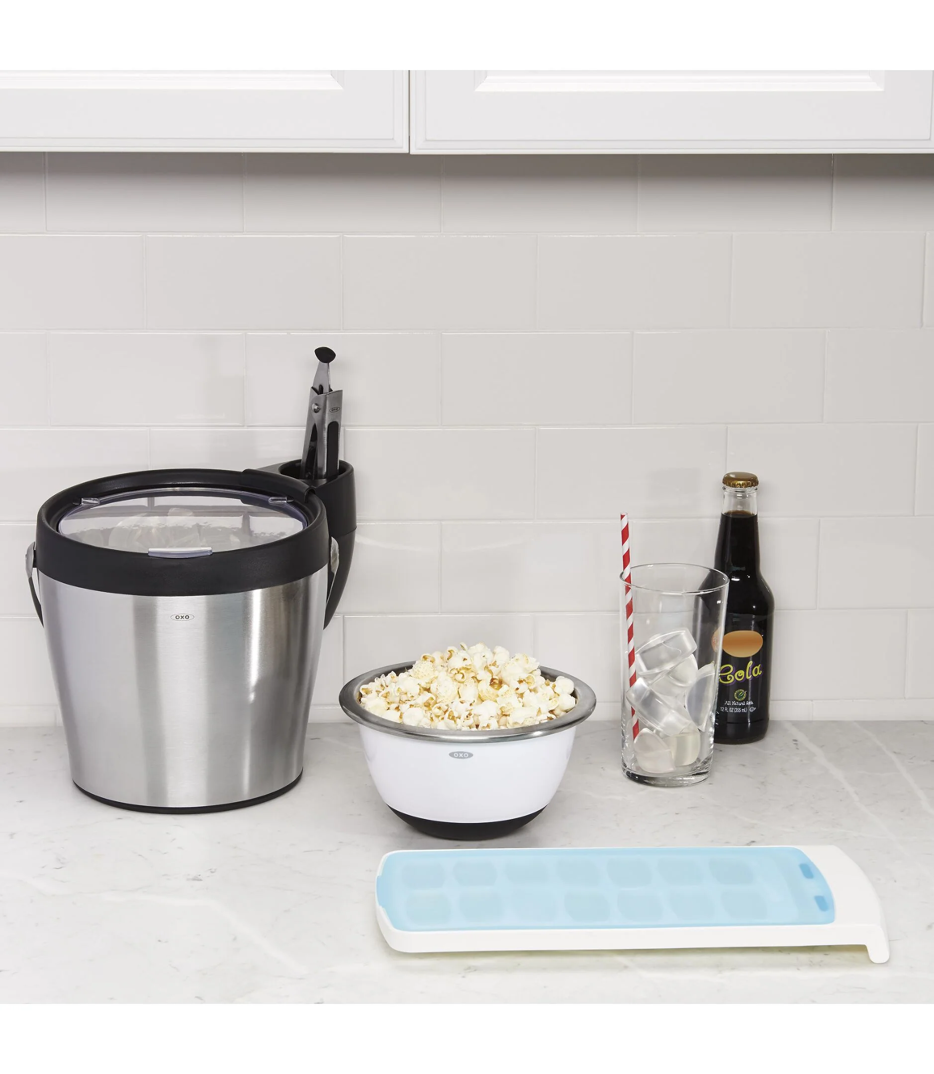 OXO Good Grips No-Spill Ice Cube Tray - Image 7
