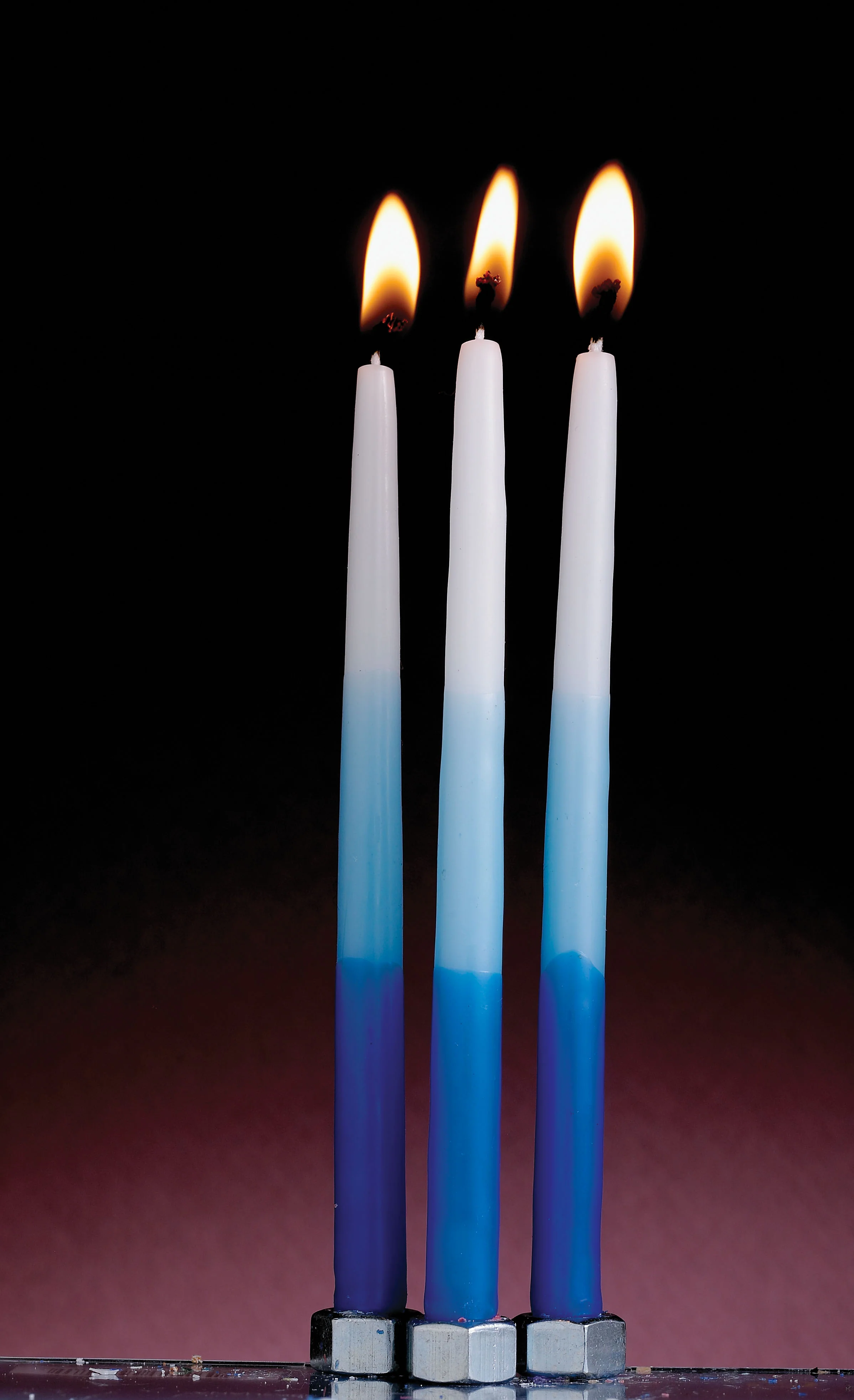 Premium Hanukkah Candles – Blue, Light Blue & White – 45 Candles - Image 3