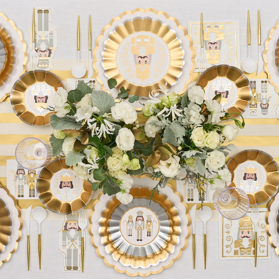 Sophistiplate Gilded Nutcracker Christmas Cocktail Napkins – 20pk - Image 4
