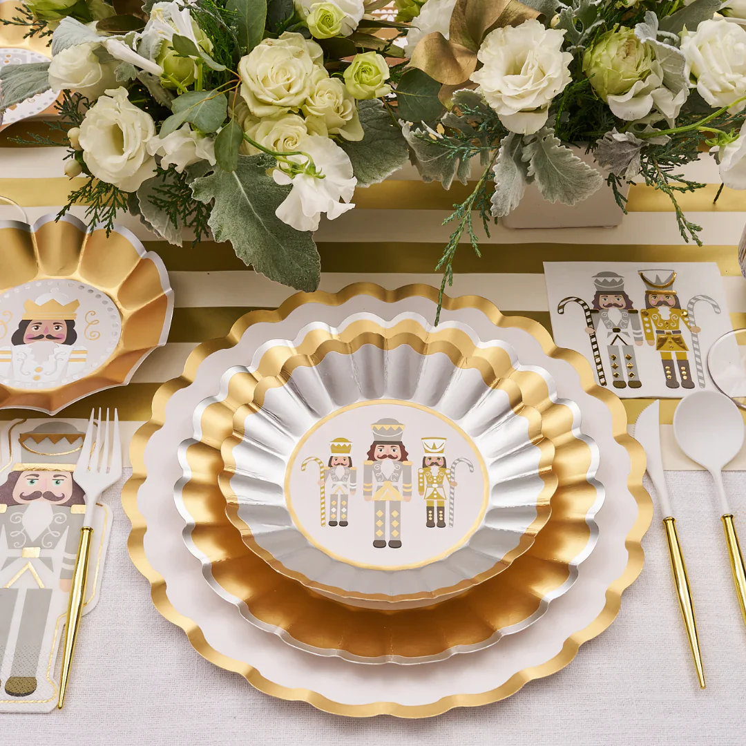 Sophistiplate Scalloped Edge Paper Salad Plates – Gilded Nutcracker – 8" – 8pk - Image 2