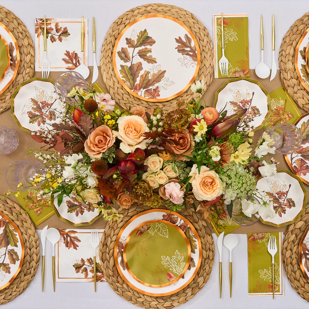 Sophistiplate Wavy Paper Appetizer/Dessert Plates – Acorn and Oak – 8pk - Image 5