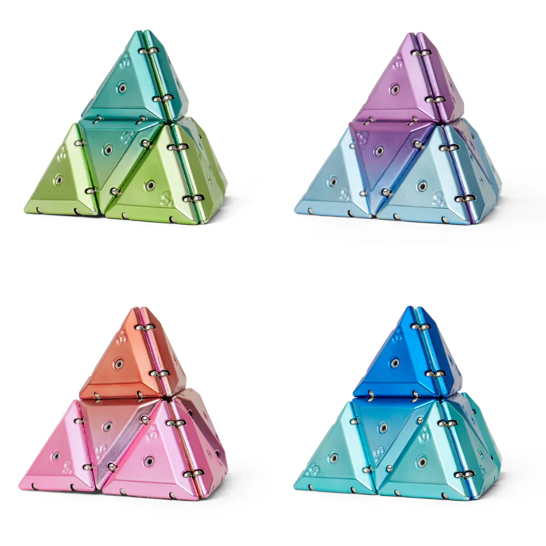 Speks - Pyramid Chrome Rare Earth Magnet Toy – Cosmos Blue - Image 4