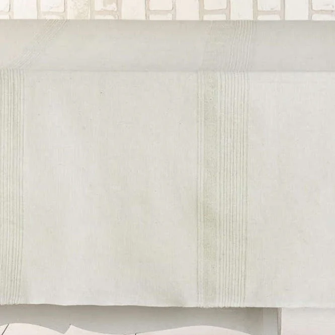 Sustainable Threads 100% Cotton Tablecloth – Cream – 70" x 108" - Image 3