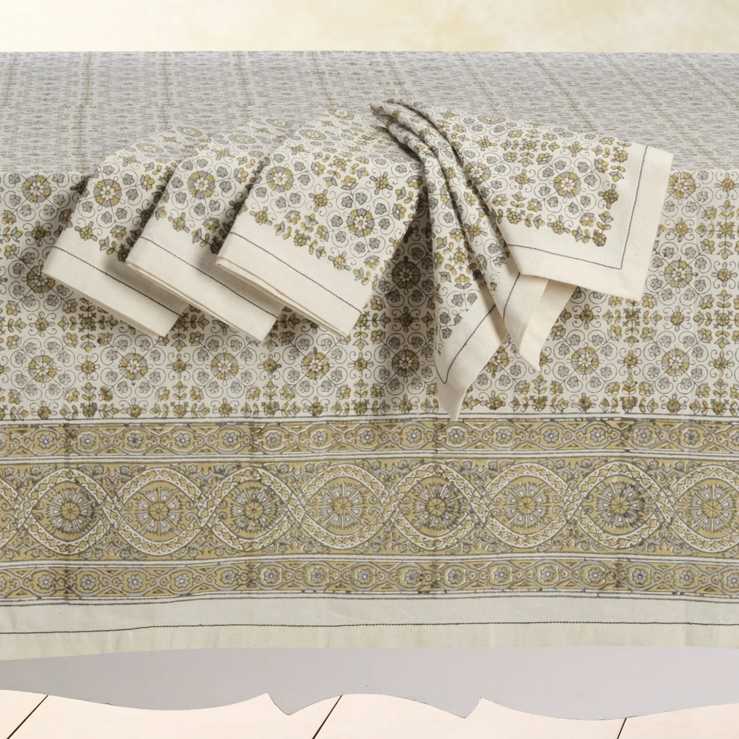 Sustainable Threads 100% Cotton Tablecloth – Lily – 90" x 60" - Image 4
