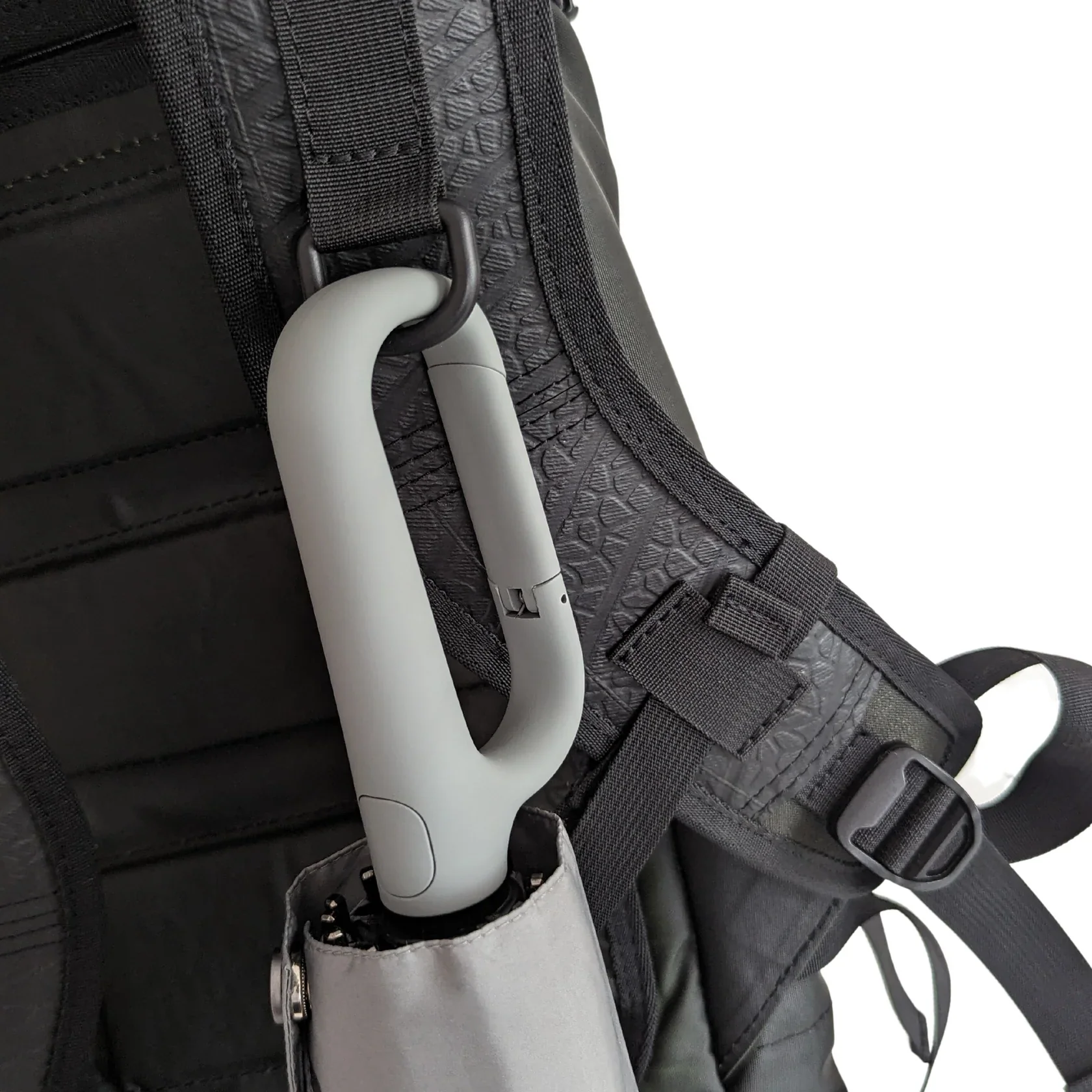 URBN ELEMNTS – Everyday Umbrella with Never-Forget Carabiner Handle – Grey - Image 5