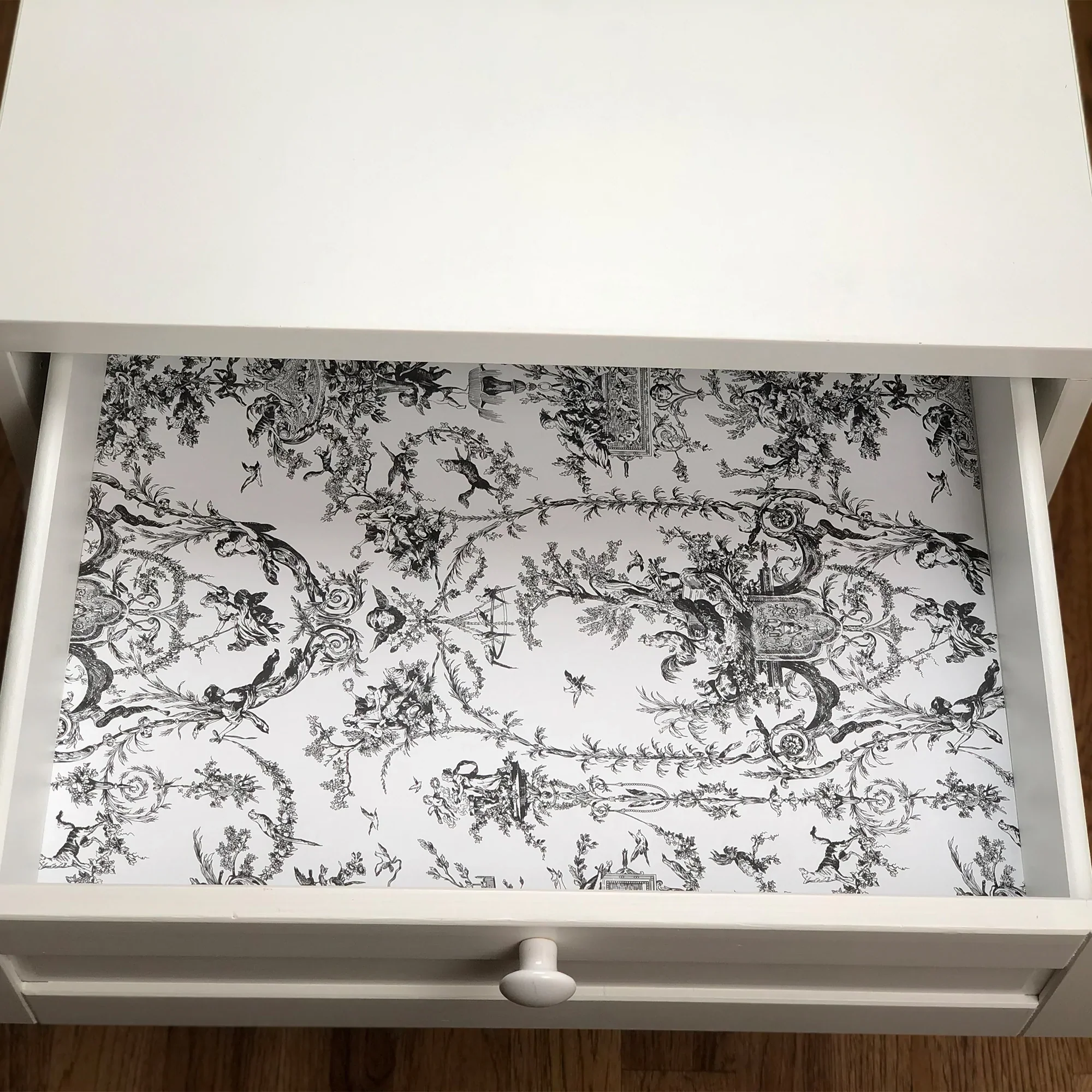 Vintage Toile Scented Drawer Liners – 6 Sheets - Image 3