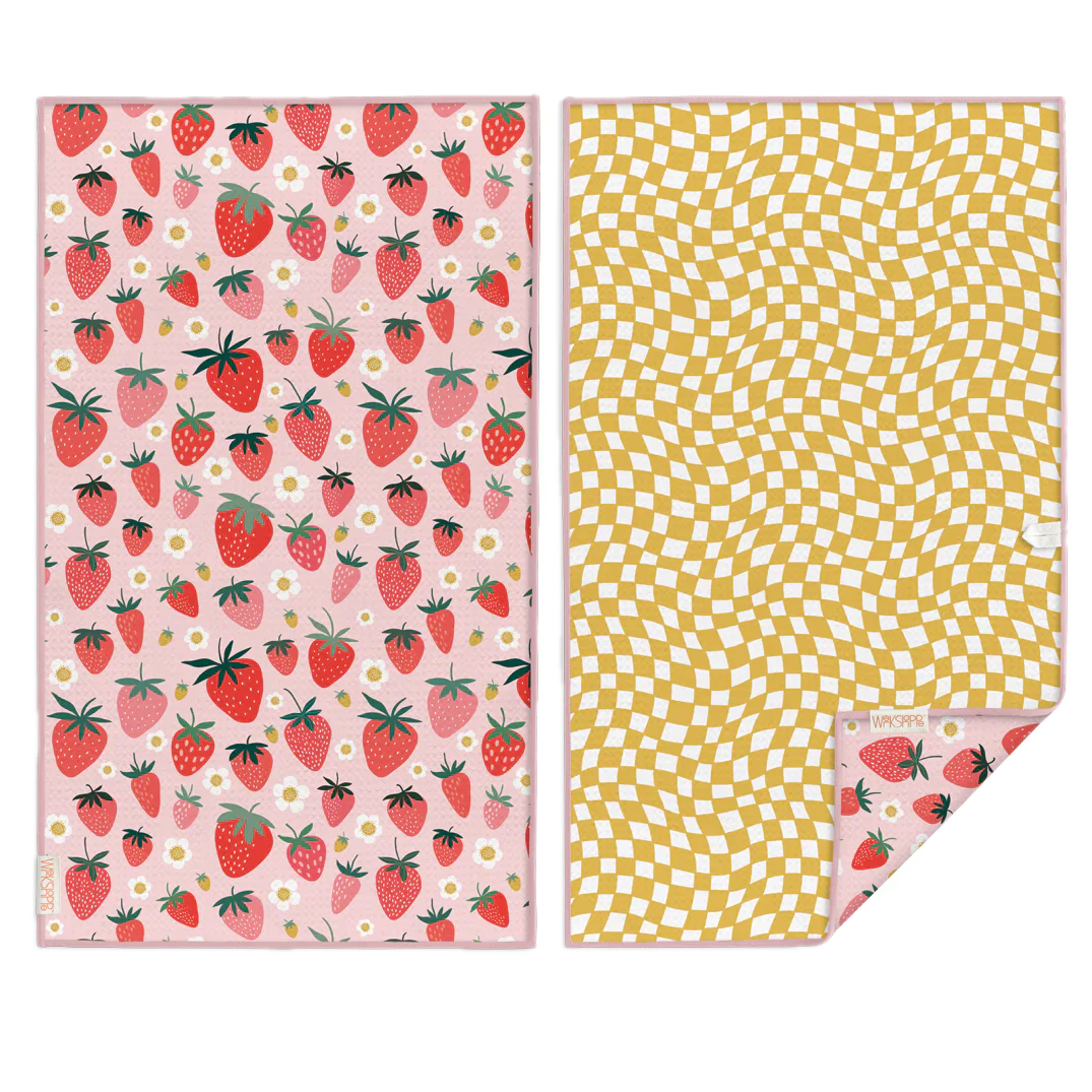 Werkshoppe Microfiber Double Sided Kitchen Towel – Strawberry Check