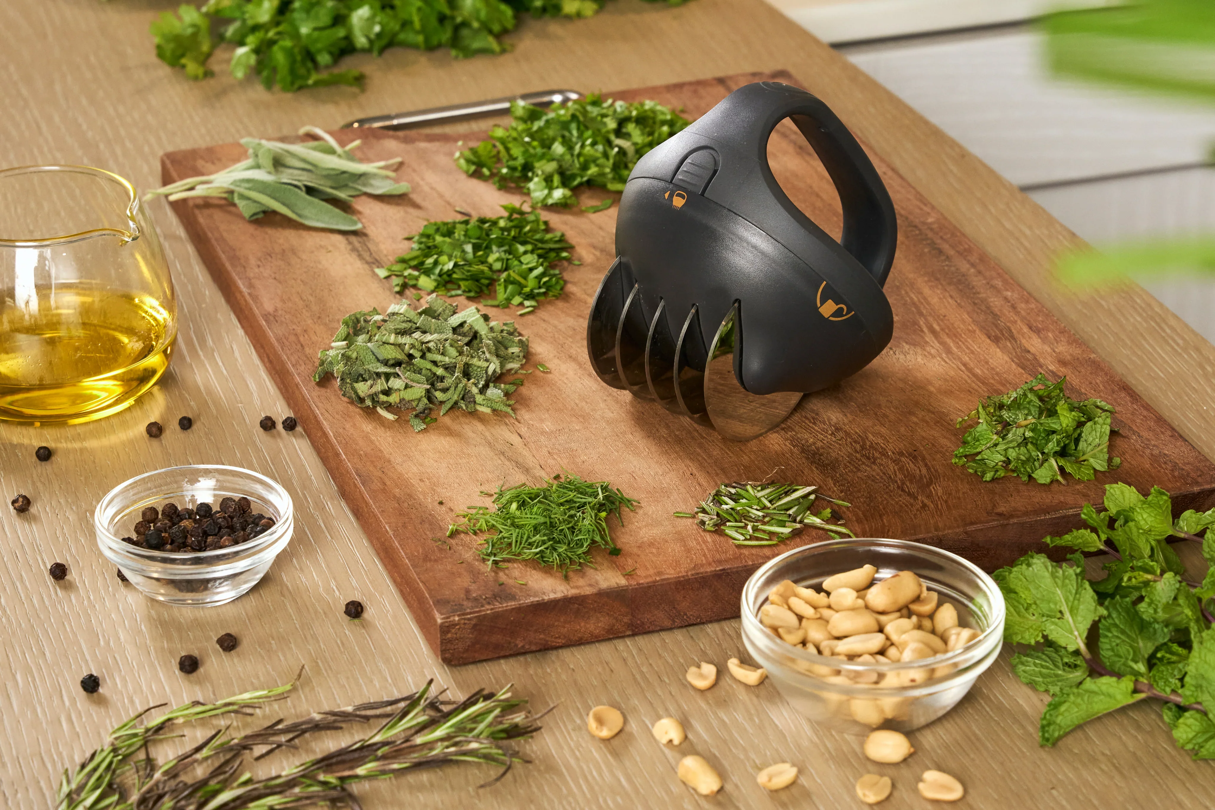 Zyliss Fast Cut Herb Mincer Tool - Image 5